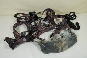 lot 103 image: Tree Stand Safety Harness