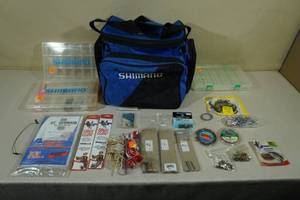 lot 107 image: Shimano Soft Sided Tackle Box with Assorted Tackle