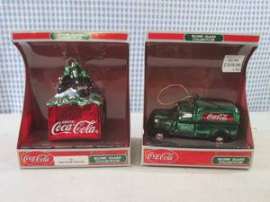 lot 98 image: (CSB) 2 Coca-Cola Blown Glass Colle...