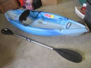 lot 151 image: (BR1) Pelican Ram-X 8-Foot Kayak wi...