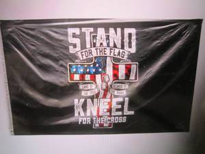 lot 187 image: (EC1) 3 ft x 5 ft Stand For The Fl...