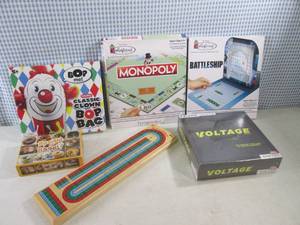 lot 235 image: (BS) Assorted Games, Clown Bop Bag ...