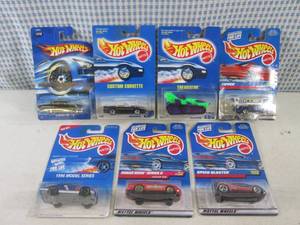 lot 266 image: (EC1) Assorted Hot Wheels in Packag...