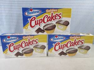 lot 289 image: (B-3) 3 Boxes Hostess Golden Cup Ca...