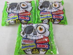 lot 293 image: (B-2) 3 Bags Assorted Bite Size Can...