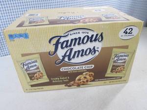 lot 314 image: (C-1) Famous Amos Chocolate Chip Co...