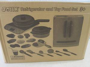 lot 335 image: (BSB) Joyin Refrigerator and Toy Fo...