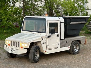 lot 8 image: 2007 E-Ride Electric Truck