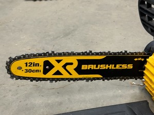 lot 15 image: DeWalt XR 20Volt Electric Chainsaw