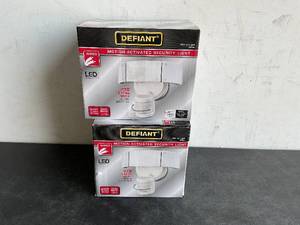 lot 40 image: LOT OF 2 .  Defiant 270° LED Motion Sensor Three-Head White Outdoor Security Light