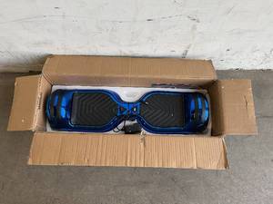 lot 94 image: BROKEN Hoverstar Hoverboard