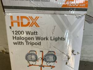 lot 124 image: HDX 1200-Watt Halogen Tripod Work Light