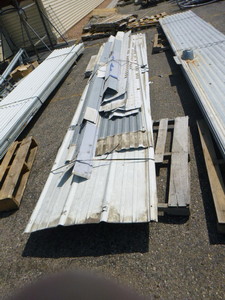 lot 9 image: Miscellaneous Pole Barn Steel