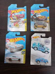 lot 40 image: Four Packs Of Hot Wheels