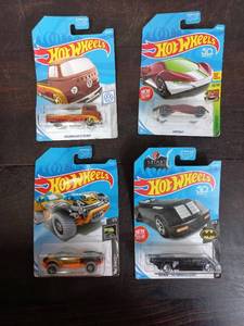 lot 41 image: Four Packs Of Hot Wheels