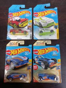 lot 42 image: Four Packs Of Hot Wheels