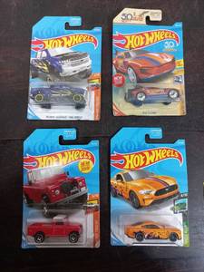 lot 45 image: Four Packs Of Hot Wheels