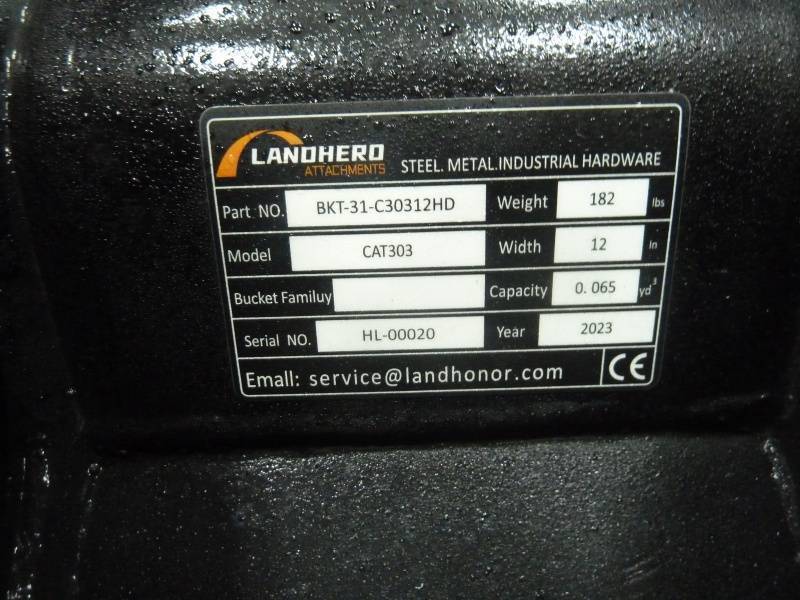 lot 57 image: LANDHERD HD Mini Excavator Bucket Cat 303E2