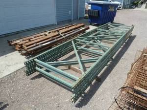 lot 9 image: Pallet Racking 44 x 15 Tall