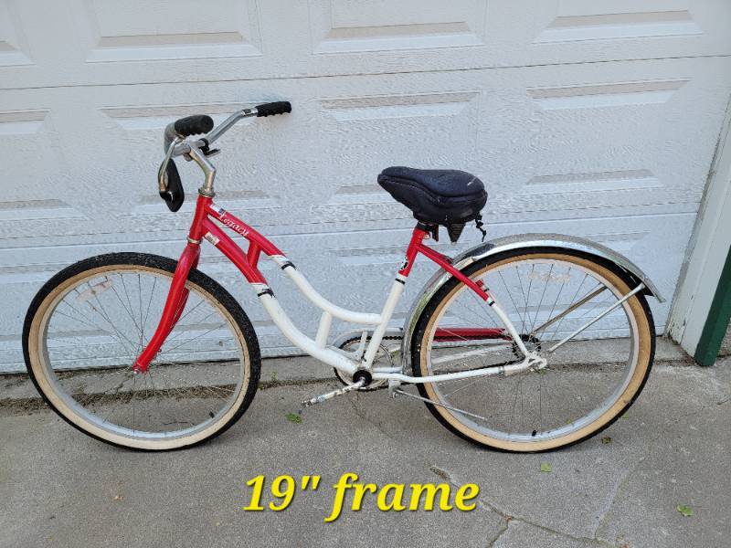 Schwinn legacy beach cruiser hot sale red