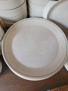 lot 68 image: Lenox Temper Ware Silhouette Pattern