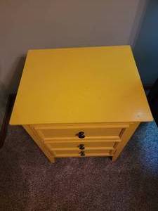 lot 45 image: Happy Yellow Three-Drawer Nightstand