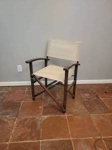 lot 101 image: Cream Folding Directors Chair