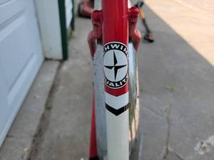 lot 156 image: Schwinn Legacy Beach Cruiser
