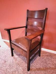 lot 14 image: Vintage Slotted Mission Accent Chair