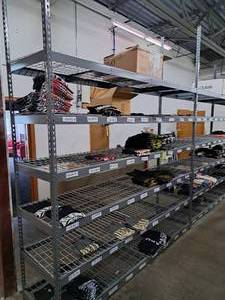 lot 1020 image: Metal Shelving Unit 6-shelf with Wire Grates