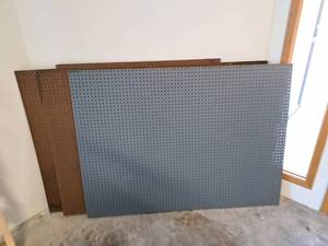 lot 1050 image: Lot of (4) Peg Boards