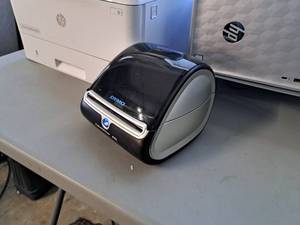 lot 1060 image: Dymo LabelWriter 4XL Label Printer