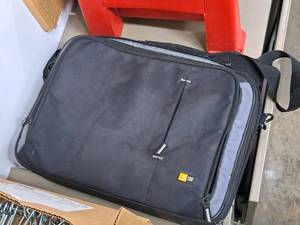 lot 1111 image: Case Logic Computer Laptop Bag