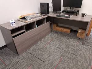 lot 1121 image: L-shaped Office Desk 2-piece with Drawer Hardware