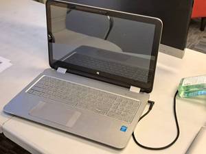 lot 1133 image: HP Envy Laptop Computer 15-u011dx