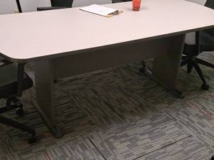 lot 1150 image: Conference Table