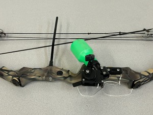 lot 6-A image: Bear Whitetail Legend Compound Bow-Fishing Bow
