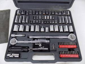 Mechanics Products 100 px Tool Kit 38 - 12 Metric Standard
