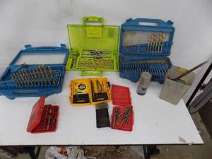 Lot of Drill Bit