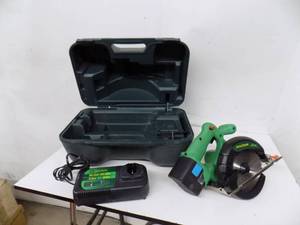 John Deere Cordless Circular Saw Kit