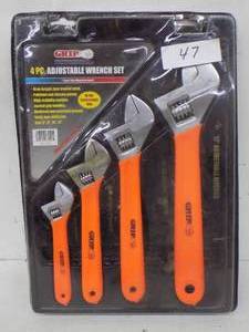 4 pc Adjustable Wrench set grip