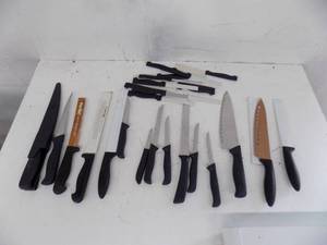 25 Knives
