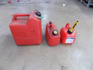 3 Gas Cans