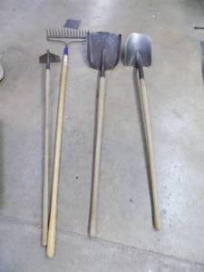 Lawn n Garden 2 Shovels, Rake, Hoe