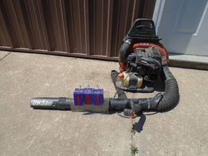 Echo backpack blower. As shown. Couldnt get started.