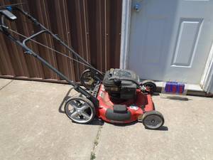 Snapper self propelled mower. Used condition. Tested & works. As shown.