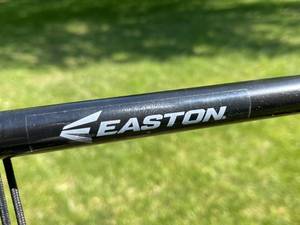 lot 60 image: Easton Pitching Practice Return Frame