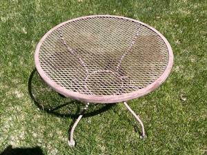 lot 68 image: Metal Patio Table with Mesh Top