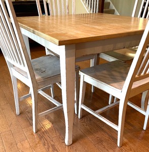 lot 18 image: Distressed Dining Table and 5 Chairs by Store House