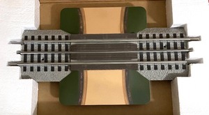 lot 92 image: Lionel Fastrack 6-12036 Grade Crossing